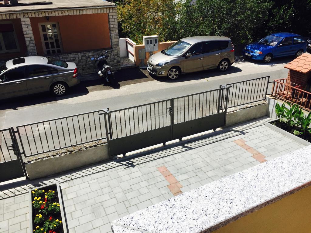 Apartment Dvorska ซริกเวนิซา ภายนอก รูปภาพ